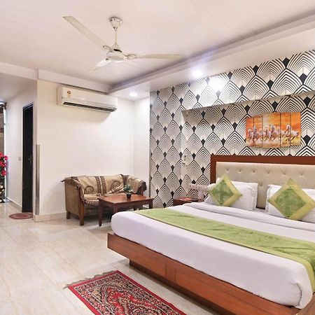 Hotel Emporio Near New Delhi Railway Station Exterior foto
