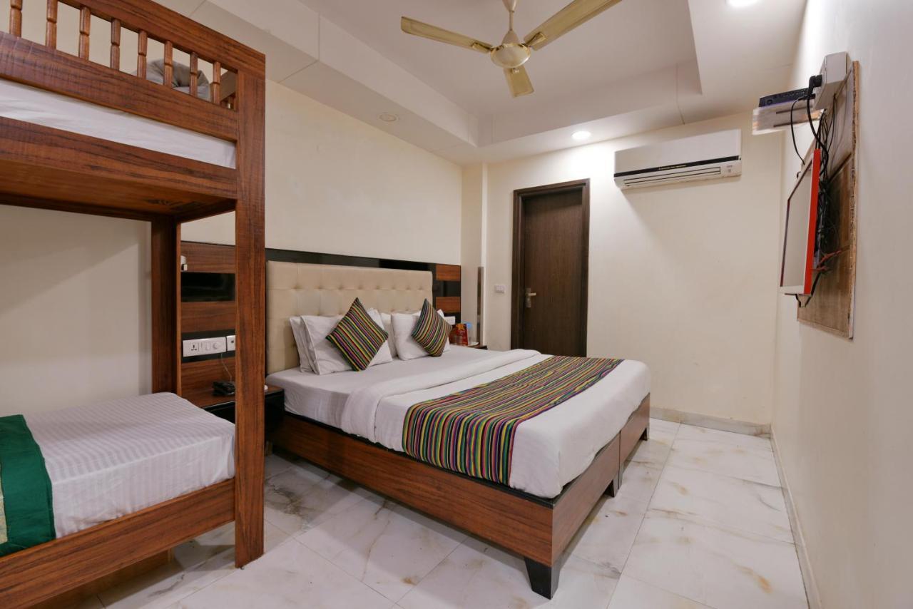 Hotel Emporio Near New Delhi Railway Station Exterior foto