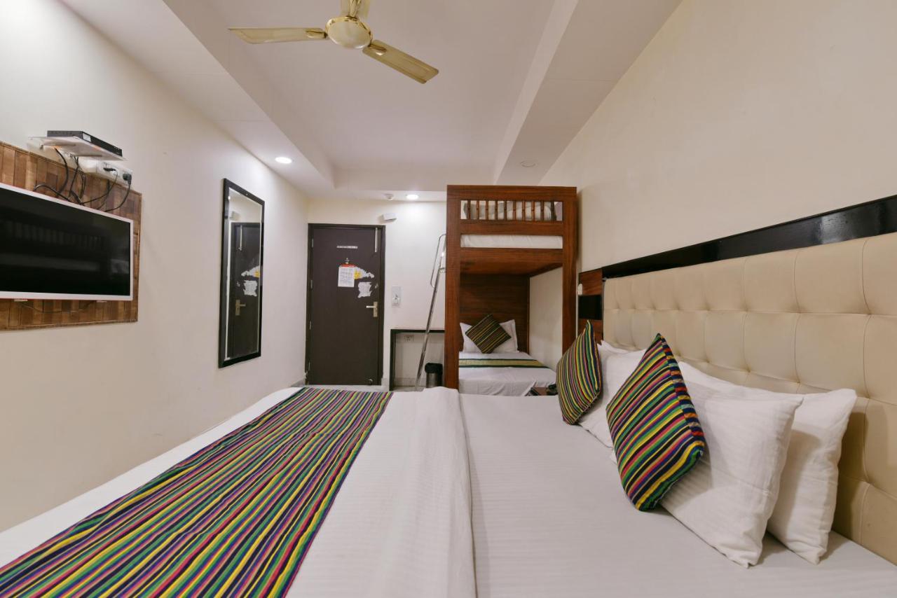 Hotel Emporio Near New Delhi Railway Station Exterior foto