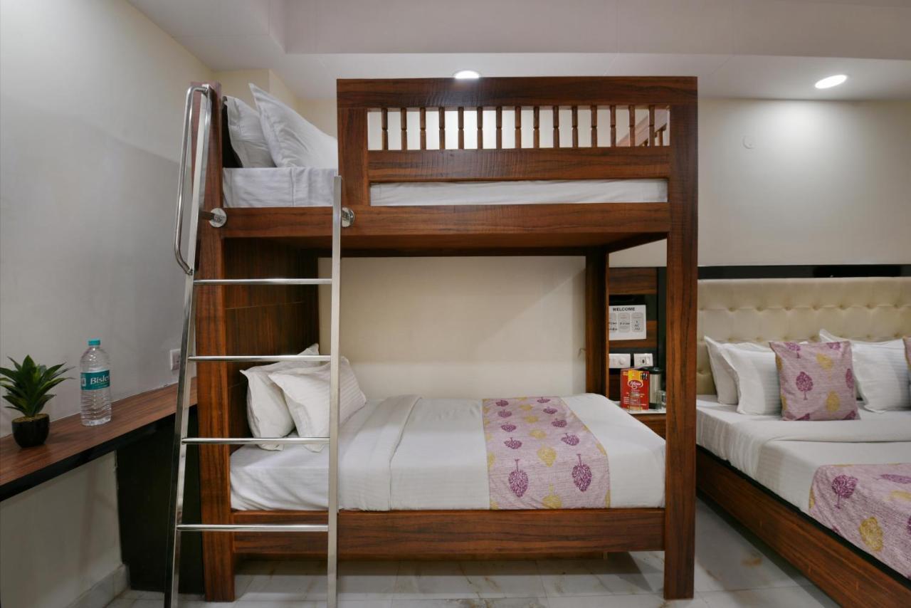 Hotel Emporio Near New Delhi Railway Station Exterior foto