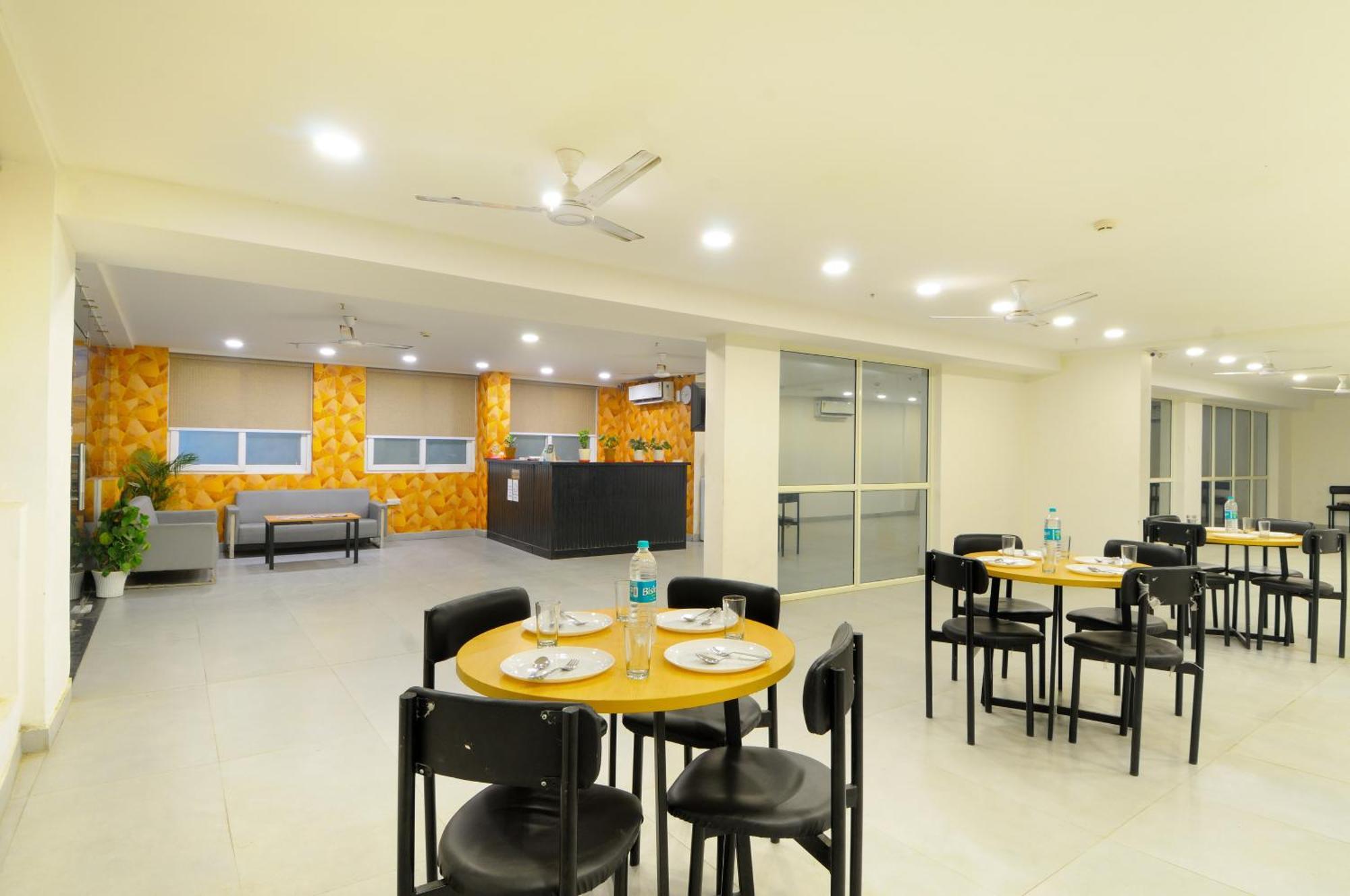 Hotel Emporio Near New Delhi Railway Station Exterior foto