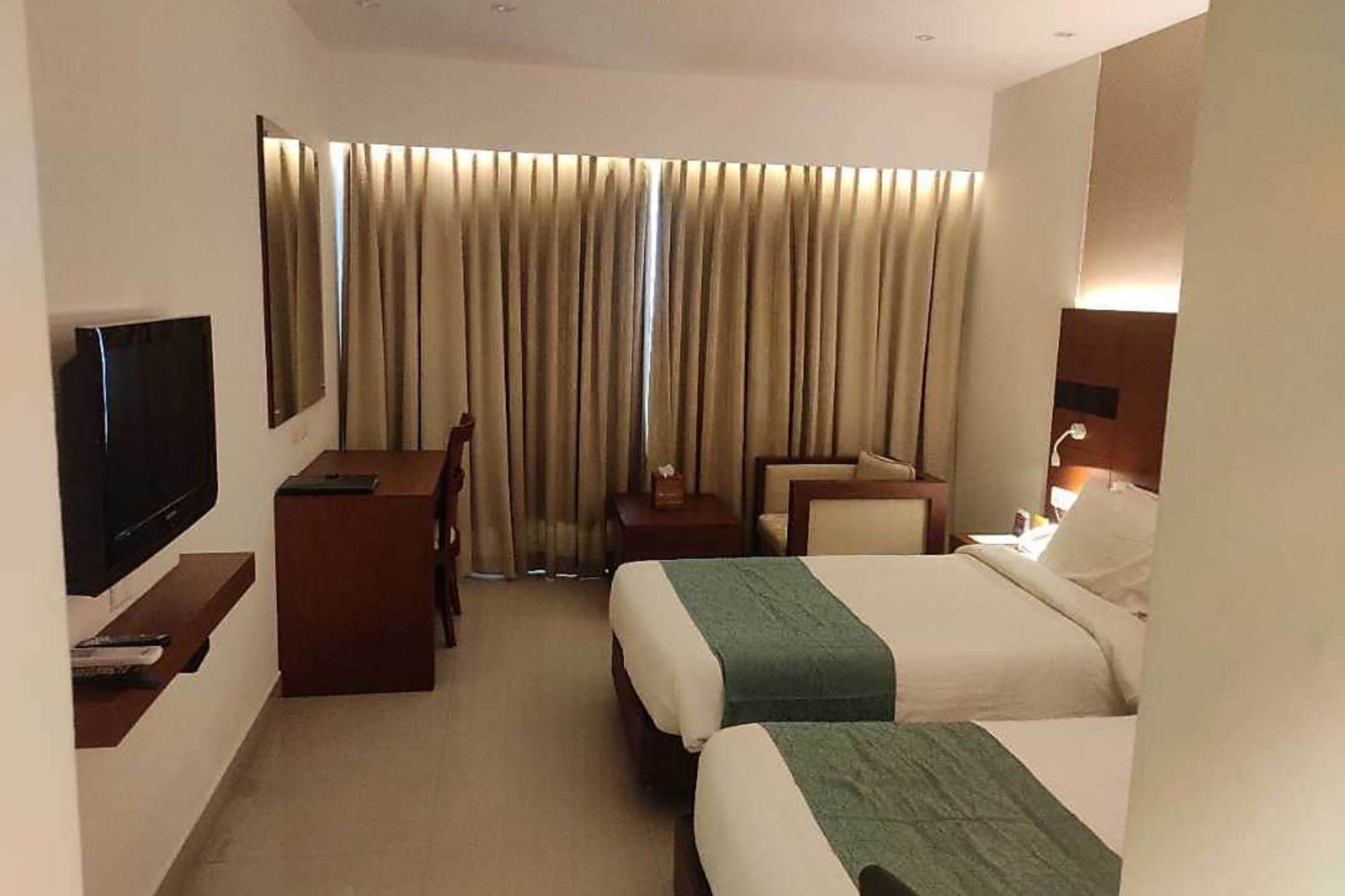 Hotel Emporio Near New Delhi Railway Station Exterior foto