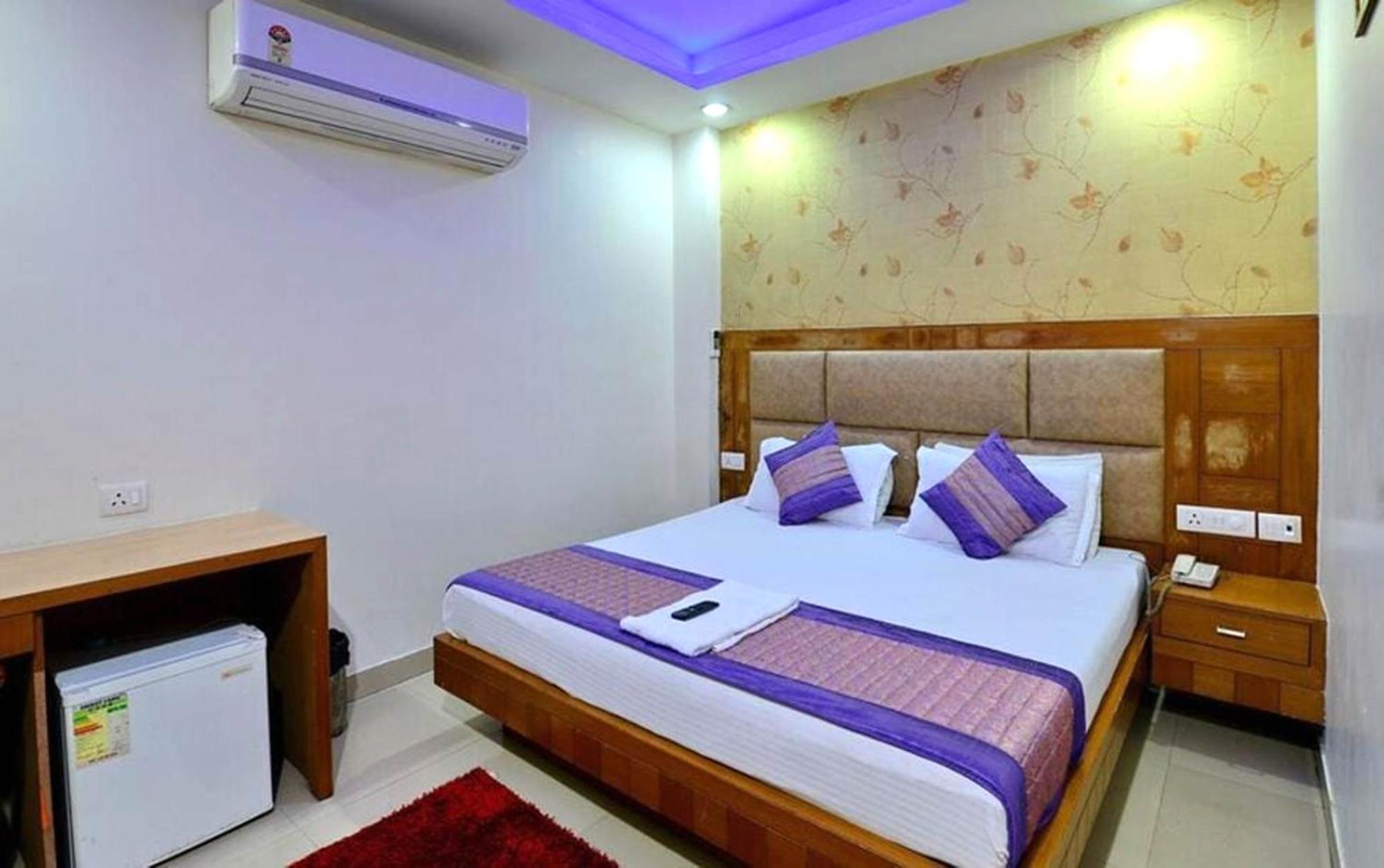 Hotel Emporio Near New Delhi Railway Station Exterior foto