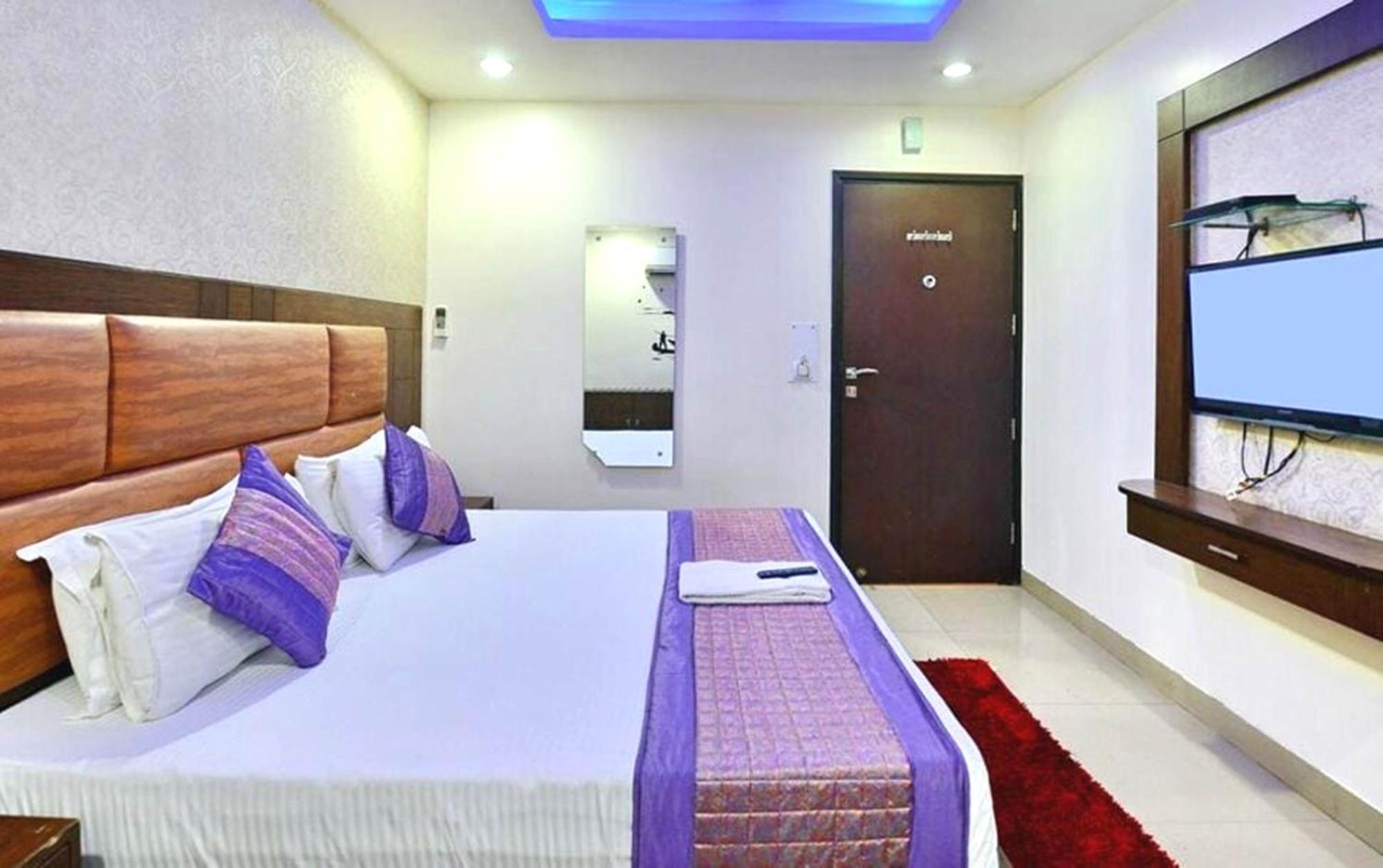 Hotel Emporio Near New Delhi Railway Station Exterior foto