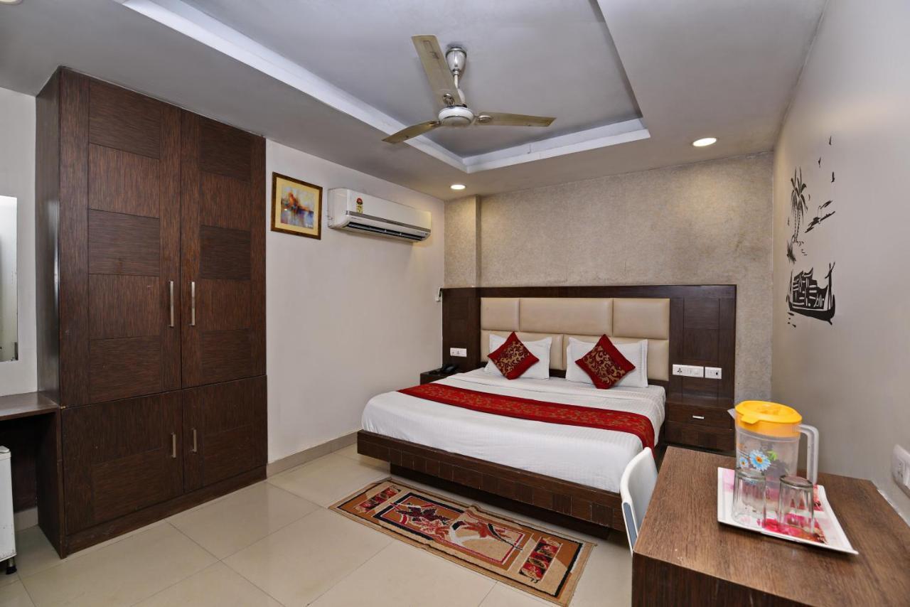 Hotel Emporio Near New Delhi Railway Station Exterior foto